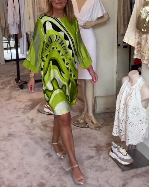 Sophia™ - Chic Floral Midi Dress with Round Neck