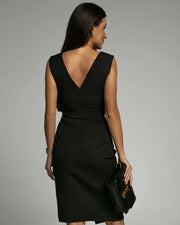 Karen | Elegant Dress with Slit and V-Neck