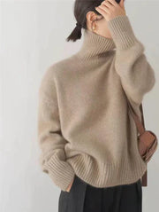 Amaya - Elegant Soft Turtleneck Sweater