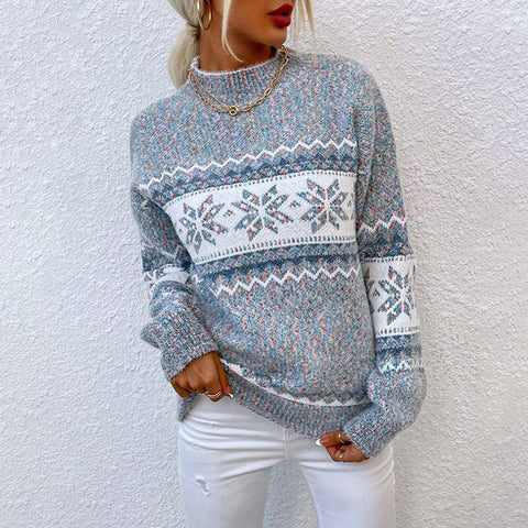 Sienna - Cozy Women's Snowflake Knitted Pullover