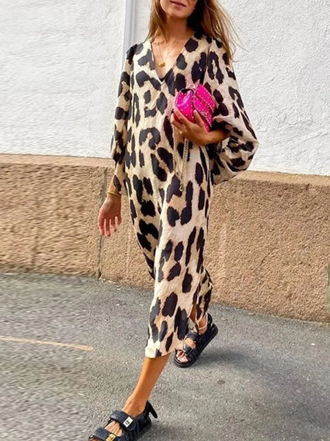 Emma™ - Chic Leopard Print Dress