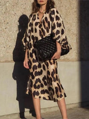 Emma™ - Chic Leopard Print Dress