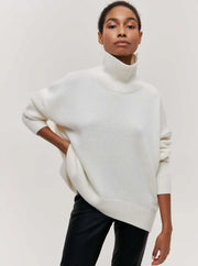 Eden - Elegant Oversized Turtleneck Knit Sweater