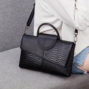 Grace™ Classic | Luxe Croc-Embossed Bag