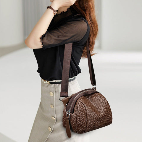 Madison™ Vintage Elegance | Roomy Classic Bag