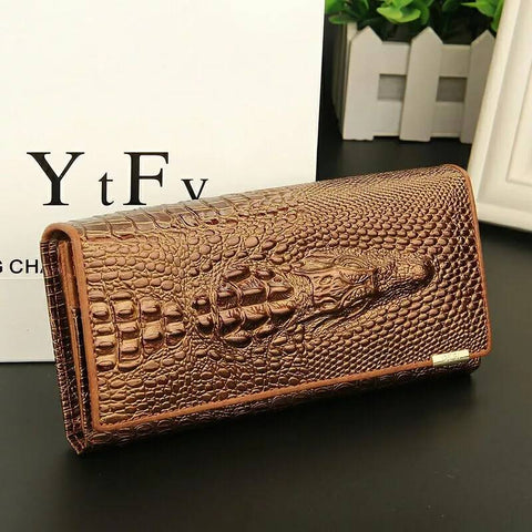 Madison™ Wallet | Elegant Embossed RFID Protection